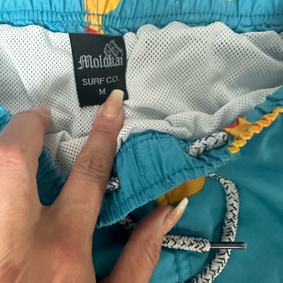 Molokai Surf Co Mens size medium swim trunks - Picture 2 of 6